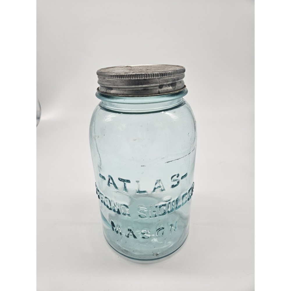Vtg Blue Atlas Strong Shoulder Mason Quart Canning Jar‎ With Lid